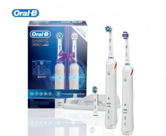 Oral-B 博朗欧乐B 成人3D声波电动牙刷 象牙白 SMART5-5000型(电动牙刷 2支+替换刷头 3个+充电座 1个) Oral-B 博朗欧乐B 成人3D声波电动牙刷 象牙白 SMART5-5000型(电动牙刷 2支+替换刷头 3个+充电座 1个)